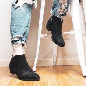 Carlos Santana Low Heel Leather Zippered Booties